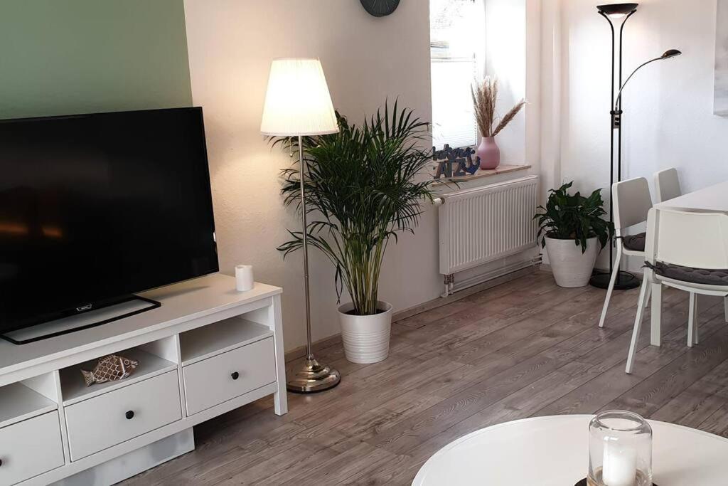 Charmante Haushaelfte Mit Garten Und Terrasse Flensburg Exteriér fotografie